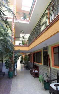 Hotel Mesón De La Luna (Queretaro, México)