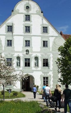 Pensión Zentrum fur Umwelt und Kultur - Gastehaus und Jugendbildungseinrichtung im Maierhof (Benediktbeuern, Alemania)