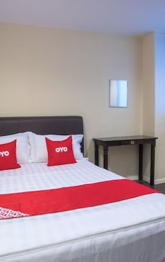 Oyo 90281 Hotel Taj (seksyen 13) (Shah Alam, Malaysia)