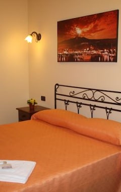 Hotel Bed and Breakfast Ines (Giardini-Naxos, Italia)