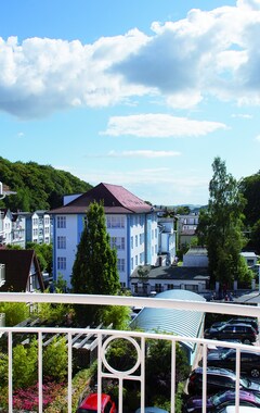 Hotelli Hotel Kurhaus Sellin (Sellin, Saksa)