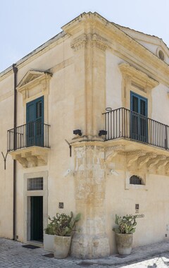 Hotel Novecento (Scicli, Italia)