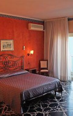 Hotel Costa Azzurra (Giardini-Naxos, Italien)