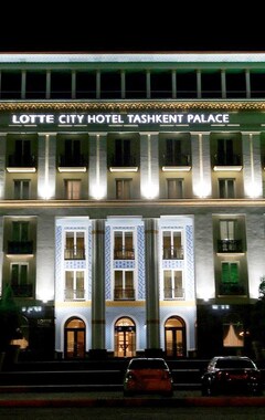 Lotte City Hotels Tashkent Palace (Taskent, Uzbekistán)