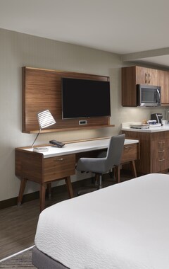 Hotel Four Points by Sheraton Vaughan (Toronto, Canada)