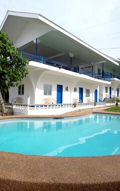 Hotelli Pescadores Suites Moalboal (Moalboal, Filippiinit)