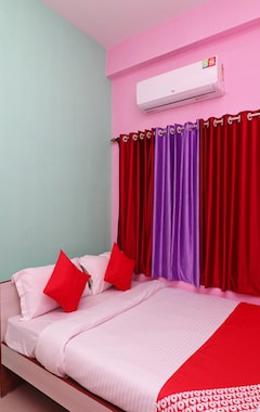 Hotelli OYO 37100 Apan Guest House (Kalkutta, Intia)