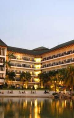 Mines Beach Resort Hotel (Seri Kembangan, Malasia)