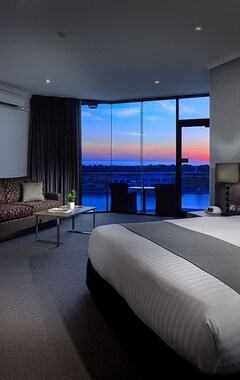 Hotelli Lakes Hotel (Adelaide, Australia)