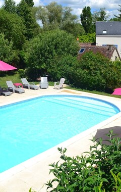 Hele huset/lejligheden Romantic Loire Valley Cottage For 2 With Superb Heated Pool & Carp Fishing Lak (Beaulieu-lès-Loches, Frankrig)