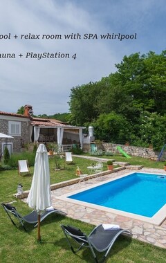 Hele huset/lejligheden Villa Antoana with pool + free boat trip (Pazin, Kroatien)