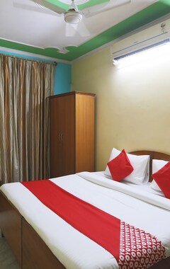Hotelli Oyo 49985 Singh Hotel (Delhi, Intia)