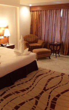 Hotel Accord Highland Ooty 8869808172 (Udhagamandalam, India)