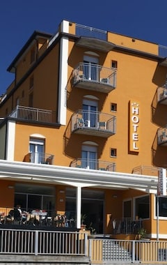 Hotel Berenice Rimini Mare (Rímini, Italia)