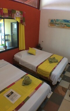 Hotel Sunset Rooms (Tortuguero, Costa Rica)