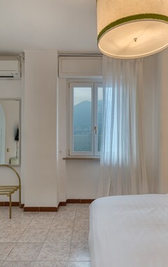 Hotel La Caletta Bolognese (Brenzone sul Garda, Italien)