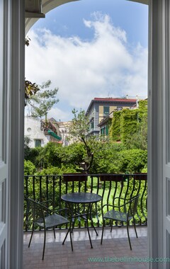 Bed & Breakfast The Bellini House by House In Naples (Napoli, Italien)