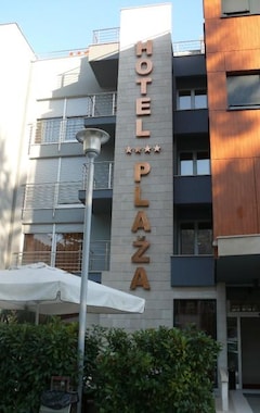 Hotelli Hotel Plaza (Omiš, Kroatia)
