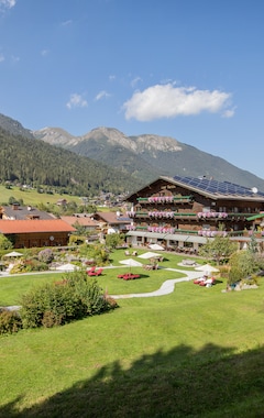 Hotelli Familien- & Vitalhotel Auenhof (Fulpmes, Itävalta)