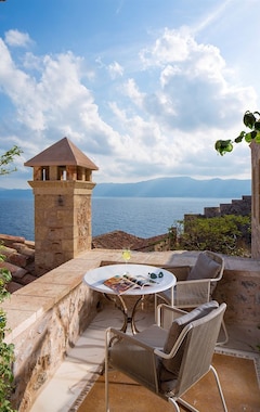 Hotel Moni Emvasis Luxury Suites (Monemvasia, Grækenland)