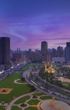 Doubletree By Hilton Sharjah Waterfront Hotel and Residences (Sharjah City, Emiratos Árabes Unidos)