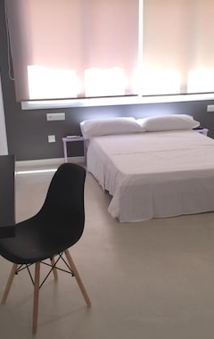 Hotel Solroom Plz. La Nogalera (Torremolinos, España)