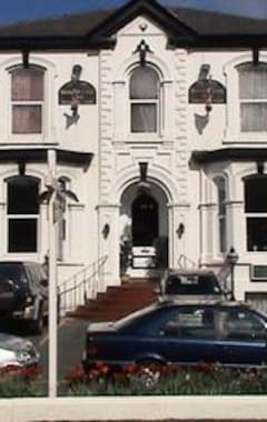 Hotelli Balmoral Lodge (Southport, Iso-Britannia)