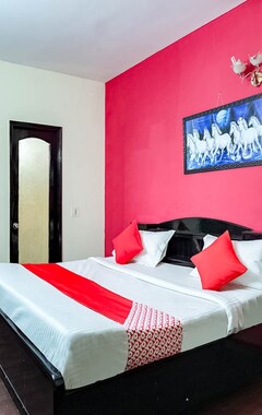 Hotelli Oyo 68628 Manraj B&b (Delhi, Intia)