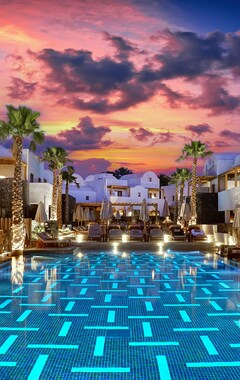 Hotel Radisson Blu Zaffron Resort, Santorini (Kamari, Greece)