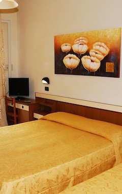 Hotel Devon Rooms & Breakfast (Cesenatico, Italien)