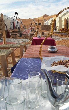 Leirintäalue Desert Camp Under Stars (Merzouga, Marokko)