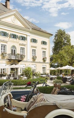 Schloss Hotel Lerchenhof (Hermagor-Pressegger See, Austria)