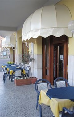 Hotel Aquavite (Gardone Riviera, Italia)