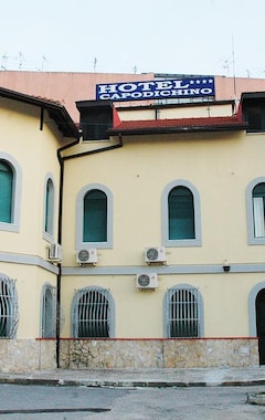 Hotelli Capodichino International (Napoli, Italia)