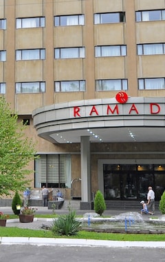 Hotelli Ramada By Wyndham Tashkent (Tashkent, Uzbekistan)