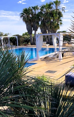 Hotel Le Lanterne Resort (Pantelleria, Italia)