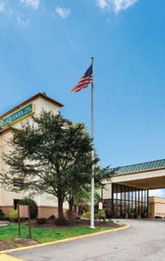 Hotel La Quinta Inn & Suites Clifton/Rutherford (Clifton, EE. UU.)