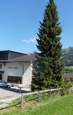 Hotelli Hotel Rustica (Frutigen, Sveitsi)