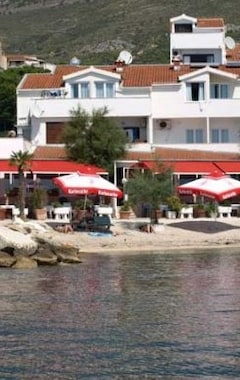 Hotelli Amigos (Podstrana, Kroatia)