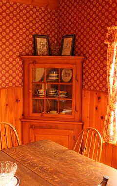 Bed & Breakfast Le Chalet Buckhouse (Cantley, Canadá)