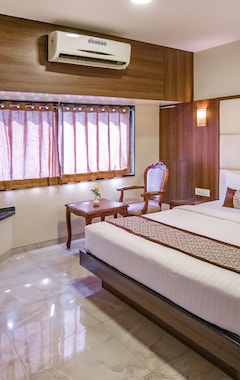 Hotelli 24 Seven (Nashik, Intia)