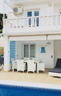 Hele huset/lejligheden 3 Bedroom Villa With Private Pool And Sea Views (Peñíscola, Spanien)