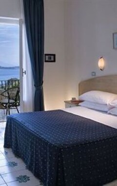 Hotelli Hotel Villa Ireos (Ischia, Italia)