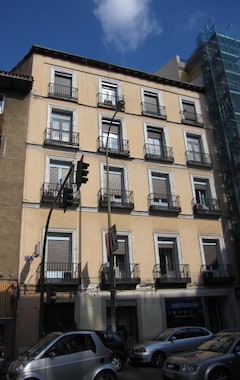 Guesthouse Hostal Rivera - Atocha (Madrid, Spain)