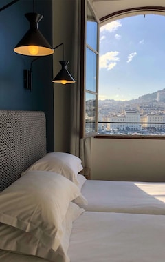 Hotel Belle-Vue Vieux-Port (Marseille, France)
