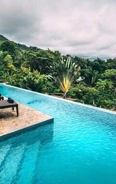 Hotelli Tiki Villas Rainforest Lodge - Adults Only (Palmares, Costa Rica)