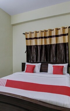 Hotel OYO 27781 Sri Sai Comforts (Nelamangala, Indien)