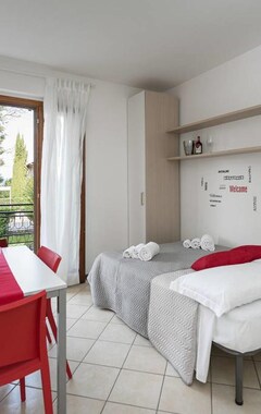 Hotelli San Benedetto Di Lugana 3 (Peschiera del Garda, Italia)