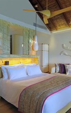 Hotelli Constance Moofushi Maldives - All Inclusive (Etelä-Ari Atoll, Malediivit)