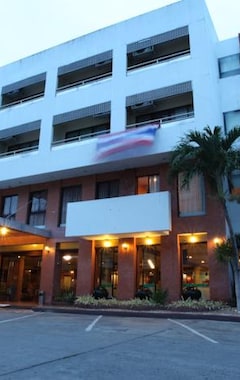 Hotelli Pin Hotel (Lampang, Thaimaa)